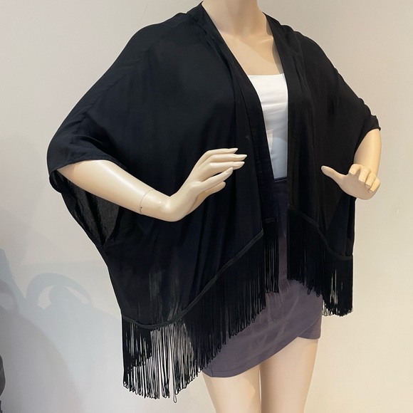 ARITZIA | TALULA | Fawkner Boho Blouse Kimono Cover up with Fringe Size XXS - Picture 1 of 9
